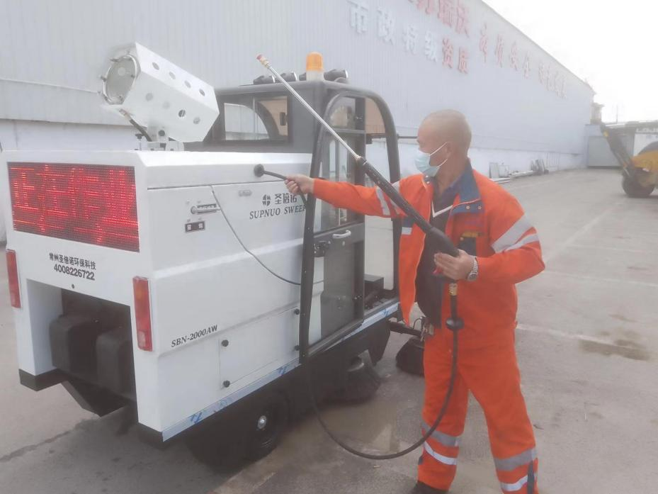 普洱龙马快速清扫车