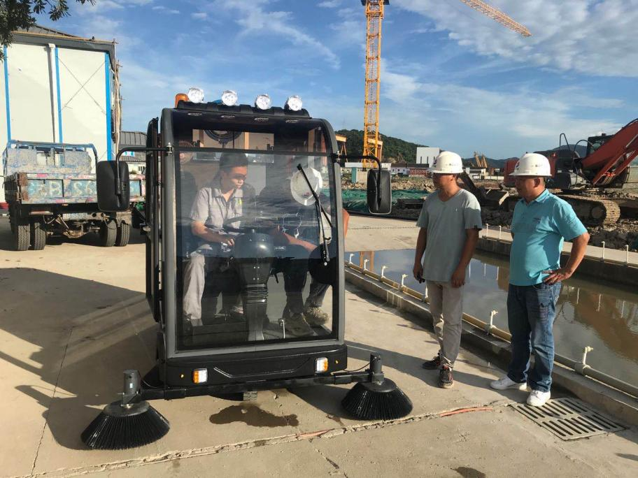 普洱龙泉市清扫车